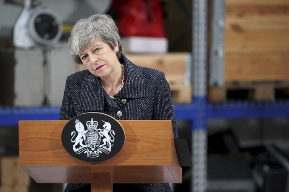 Britská premiérka Theresa Mayová zřejmě znovu odloží hlasování o brexitu. (11. 3. 2019)