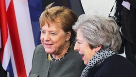 Britská premiérka Theresa Mayová jednala s německou kancléřkou Angelou Merkelovou o odkladu brexitu (9.4 2019)