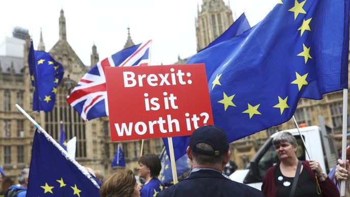 Protest Britů proti brexitu