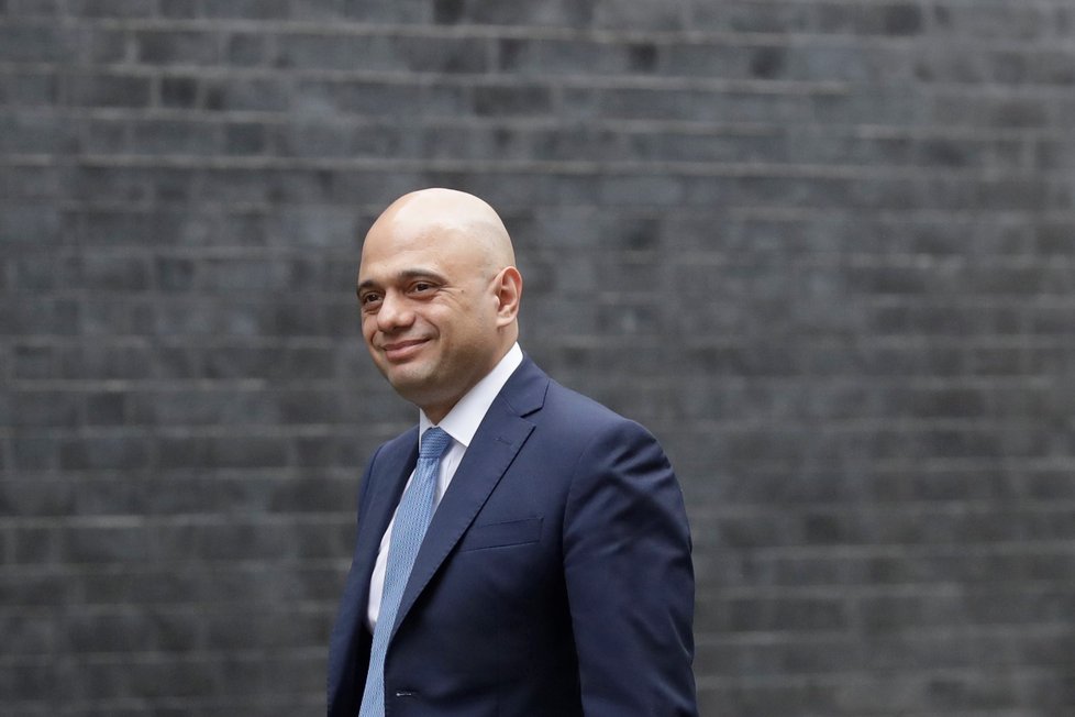 Britskou vládu opouští ministr financí Sajid Javid.