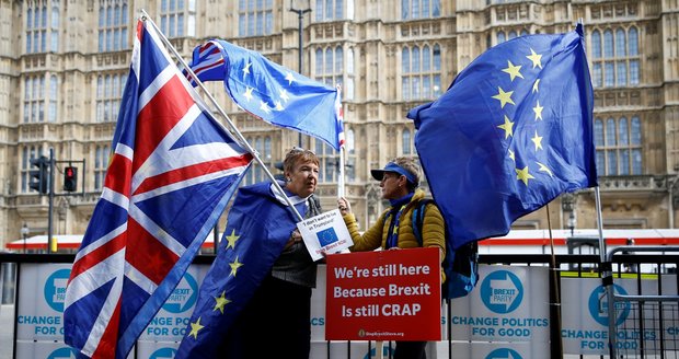 Dohoda o brexitu je na světě? Vyjednavači se shodli na podobě odchodu Británie z EU