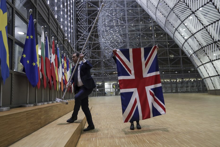 Z budov evropských institucí definitivně zmizely vlajky Velké Británie (31.1.2020)