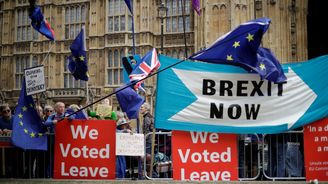 Brexit roztříštil tradiční rozdělení britské společnosti, říká Euan Duncan Carss z londýnské King's College