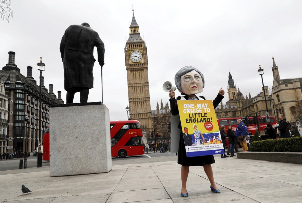 Odpůrci brexitu dnes protestovali v Londýně.