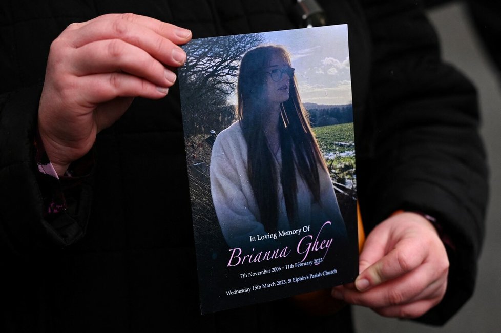 Rodina se rozloučila s trans studentkou Briannou Gheyovou (†16).