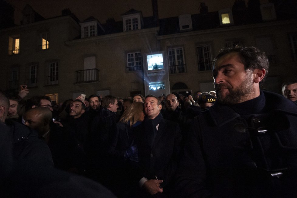 Macronovi v Amiens, (22.11.2019).