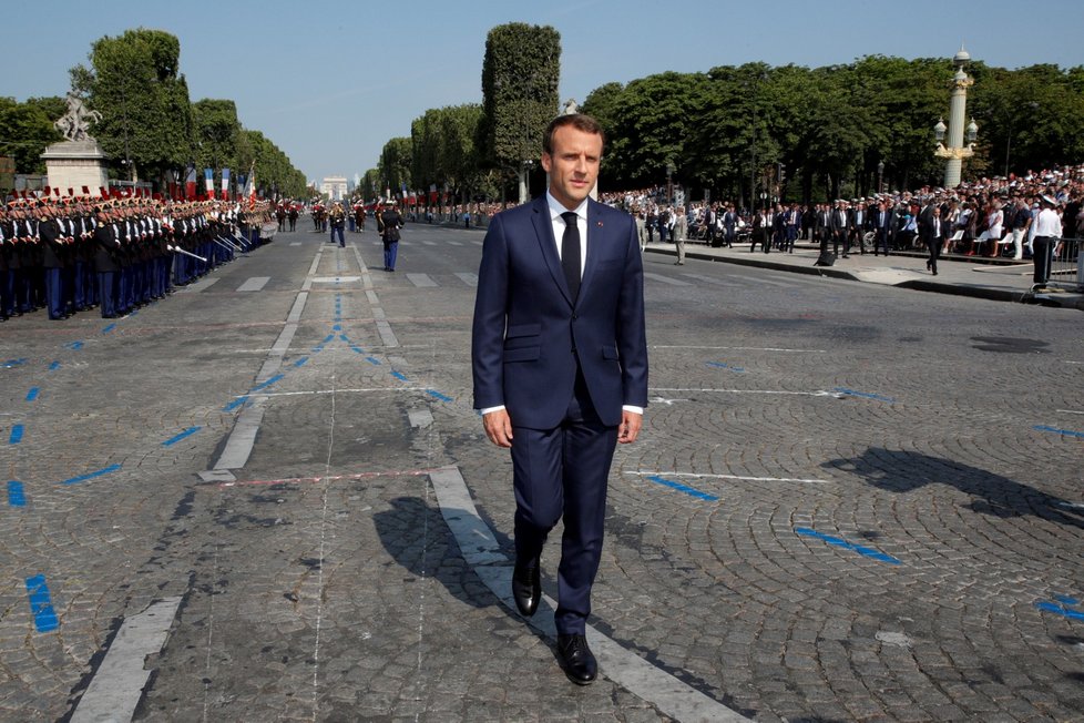 Prezident Francie Emmanuel Macron na Dni Bastily v Paříži