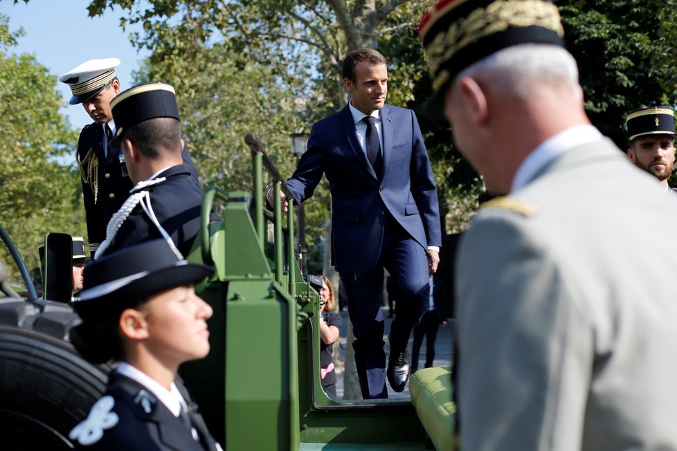 Prezident Francie Emmanuel Macron na Dni Bastily v Paříži