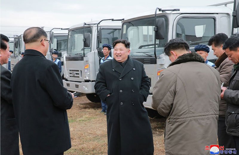 Kim Čong Un navštívil Automobilový komplex Sungri