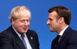 Britský premiér Boris Johnson a francouzský prezident Emmanuel Macron.