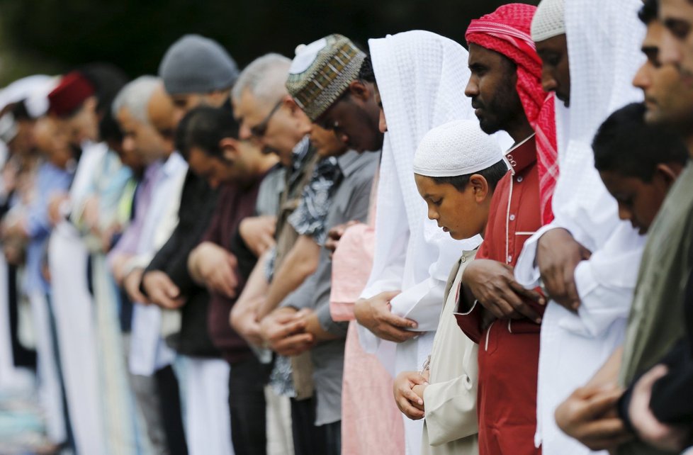 Britští muslimové se za svou víru nestydí.
