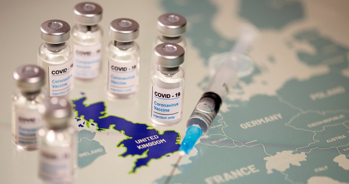 Koronavirus v Británii: Očkování proti koronaviru, (8.12.2020).