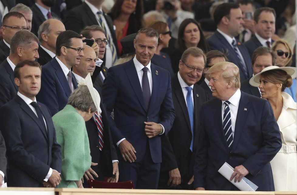 Andrej Babiš, Emmanuel Macron, Donald Trump, Theresa Mayová.