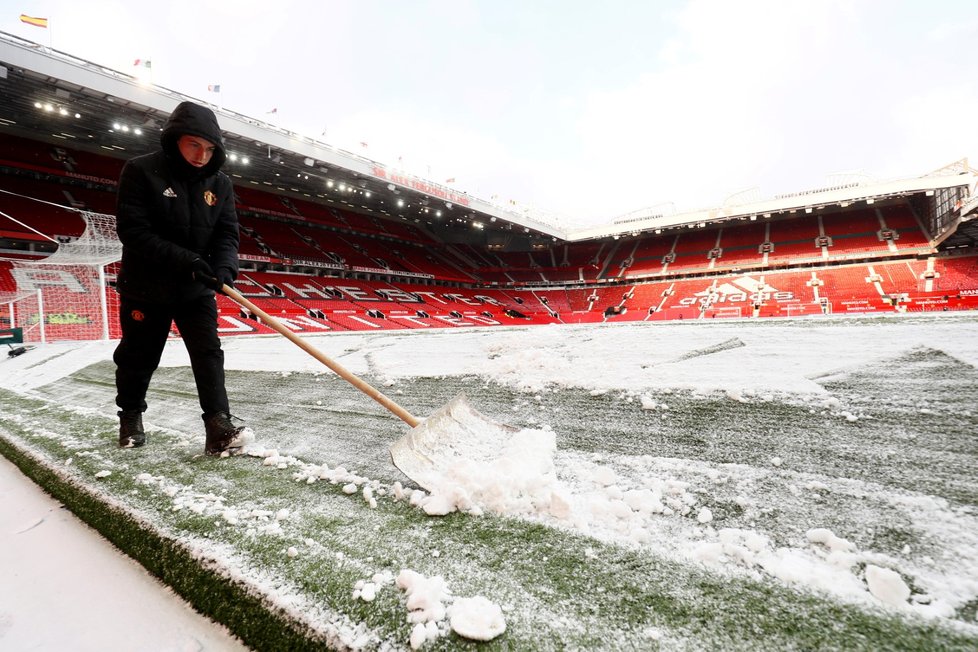 Mrazům neunikla ani anglická Premier League