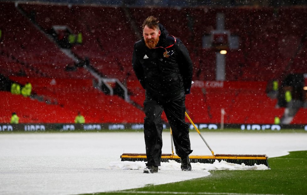 Mrazům neunikla ani anglická Premier League