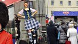Stovky lidí přilákal »Den Velké Británie«: Na Malostranském náměstí se tančilo i ochutnávalo
