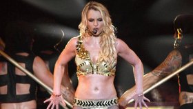 Ploché bříško už je pro Britney nejspíš uzavřenou kapitolou