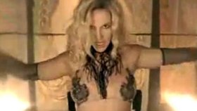Britney Spears v klipu Circus