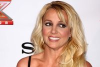 Britney Spears obdarovala bezdomovce: Ochranka si myslela, že peníze ukradl