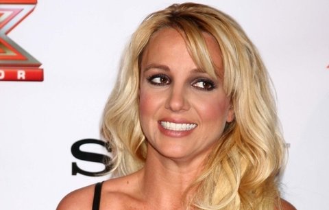 Britney Spears obdarovala bezdomovce: Ochranka si myslela, že peníze ukradl