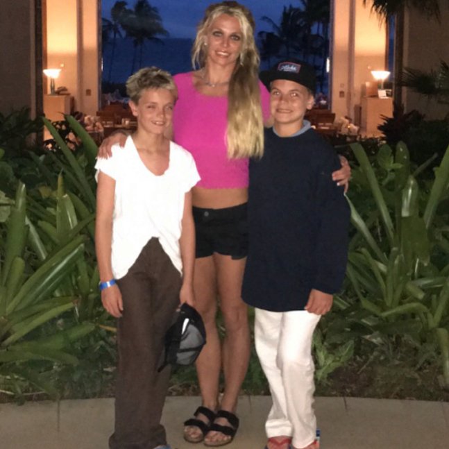 Britney Spears se svými syny. 