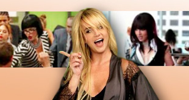 Britney Spears v novém klipu Womanizer