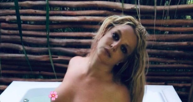 Britney je ráda nahá