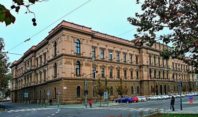 Brněnská budova Ústavního soudu ČR