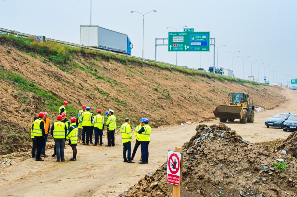 Kontrolní den stavby zkapacitnění dálnice D1 mezi 194. a 196. kilometrem
