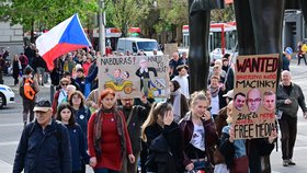 Demonstrace na podporu veřejnoprávních médií v Brně (17.5.2026)