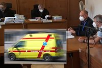 Na chlapečka spadla branka, lékař pochybil, dítě (†4) zemřelo! Dostal podmínku a nesmí léčit