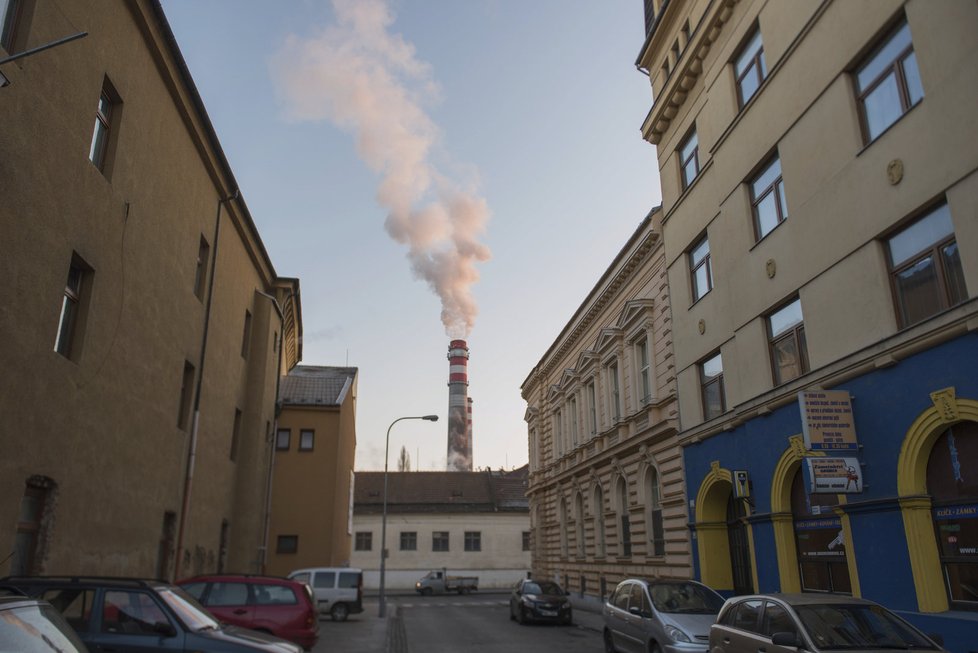 Soudní ulice. Nyní klidné místo. Z káznice (budova vlevo) vznikne v dohledné době komunitní centrum.