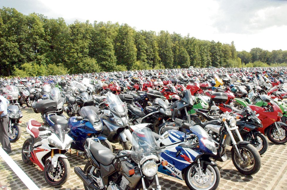 Velká cena Brna, či také Grand Prix ČR, je závod silničních motocyklů různých objemových tříd. Na českém území se jezdí od roku 1950.