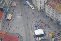 Lidovci: Brněnské náměstí nezaplnili ani omylem!