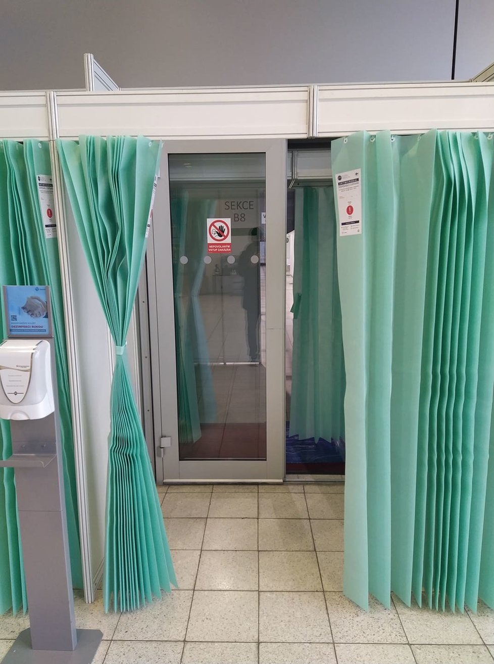 Brno zrušilo záložní nemocnici na výstavišti. Nebyl v ní ani jeden pacient.