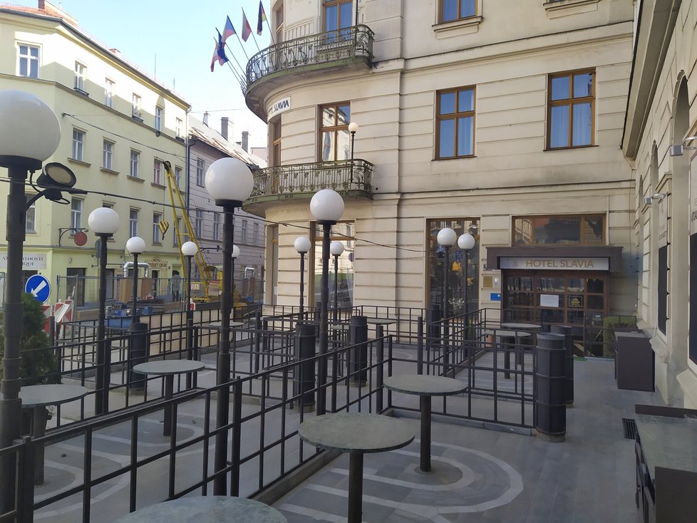 Hotel Slavia v Brně zkrachoval.