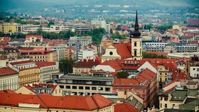 Na jižní Moravě dáte za nájem nejvíce v Brně. A co bydlení u přehrady za pohádkovou cenu?