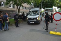 Razie v Brně: 8 lidí i přítel ministra! Zadržel je protimafiánský útvar kvůli bytům