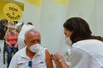 Očkovací centrum bez registrace v brněnském nákupním centru Olympia