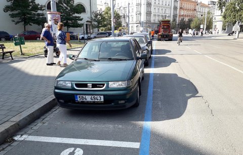 To bude zmatek! Brno zavádí modré parkovací zóny: Od 1. září do centra nikdo cizí nevjede 