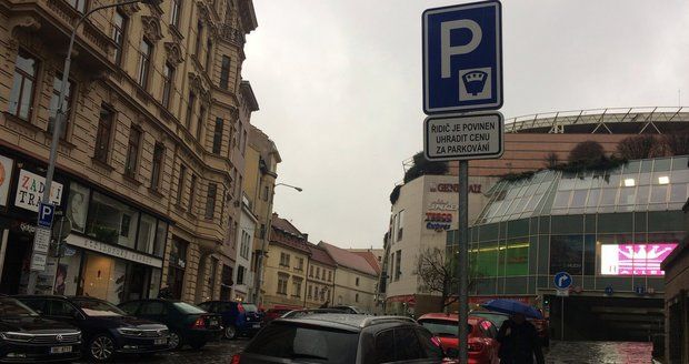 V centru Brna od září zaparkují jen rezidenti a lidé, kteří tam mají firmu či nemovitost.