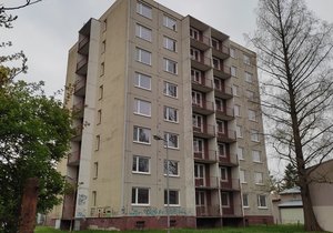 Bývalou studentskou ubytovnu v Lomené ulici přemění Brno na sociální bydlení.