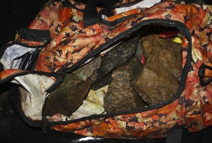 Rybáři našli v Brněnské přehradě v oblasti Rokle utonulého muže, který měl na těle připevněnou sportovní tašku naplněnou kamením.
