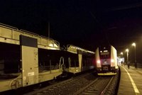 U Třince vlak srazil dva lidi: Oba zemřeli na místě