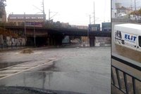Po bouřkách hrozí povodně: Brno má nové jezero, zkolabovala doprava