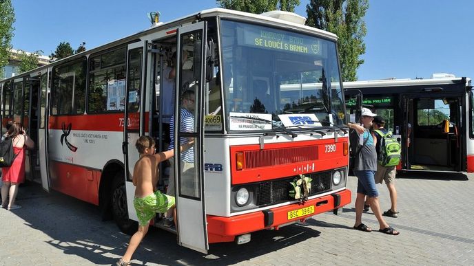 Brno vyřadilo autobusy Karosa řady 700