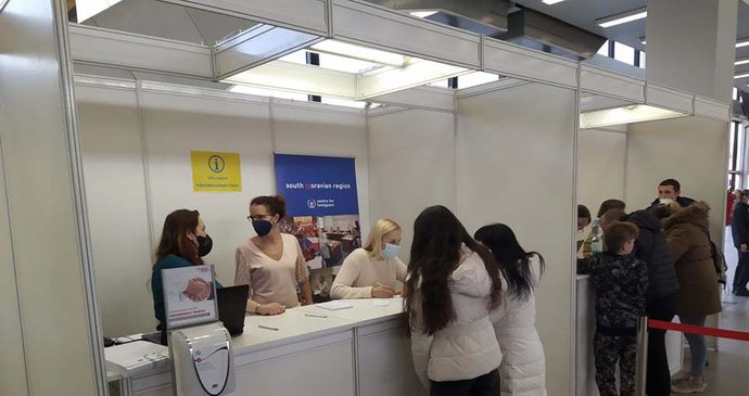 Na výstavišti Brno zahájilo provoz asistenční centrum pro uprchlíky z Ukrajiny