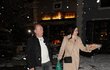 Vánoční večírek divadla Broadway U slepiček: Petr Janda s manželkou Alicí
