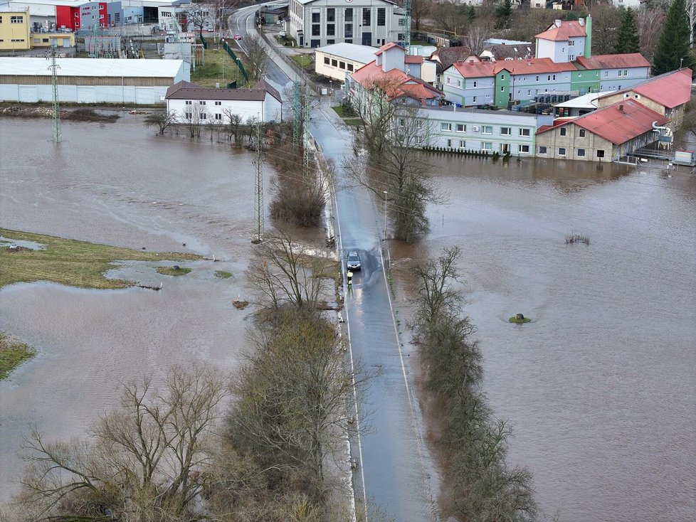 Záplavy v městysu Brodce ve Středočeském kraji (26. 12. 2023)