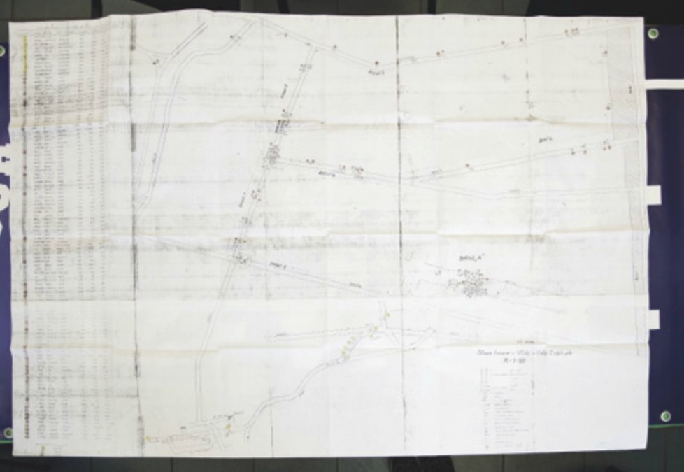 Tuto mapu vypracovali záchranáři po důlním neštěstí v roce 1961. V ní vyznačili, kde našli těla všech obětí podzemního požáru.